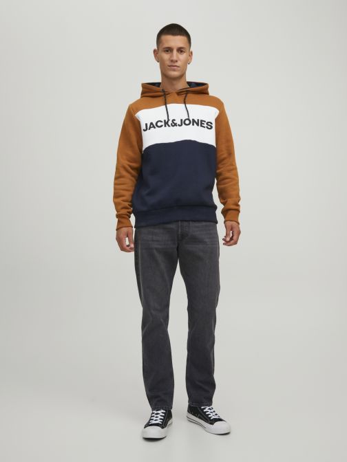 RELAXED FIT JEANS