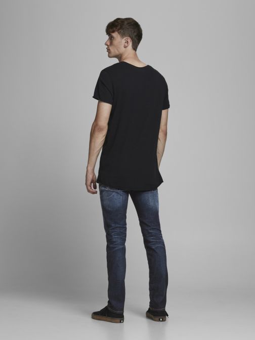 SLIM/STRAIGHT FIT JEANS