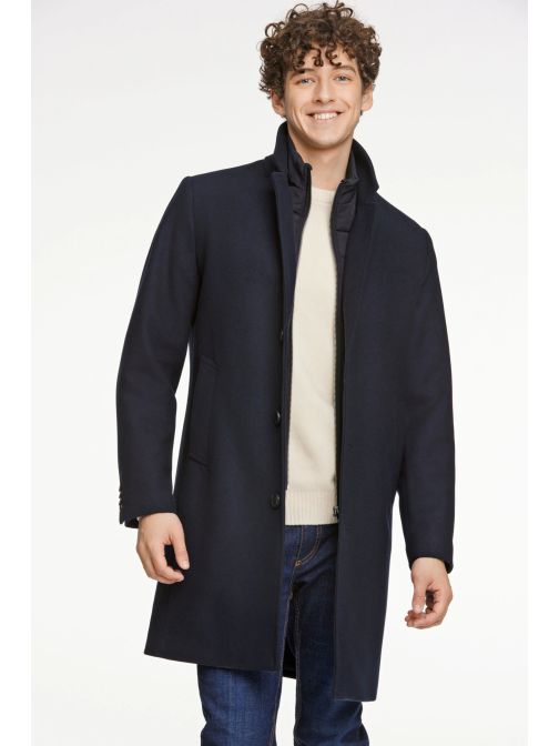 GYAPJÚTARTALMÚ KABÁT 