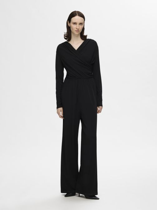 ÁTLAPOLT HATÁSÚ OVERÁL 