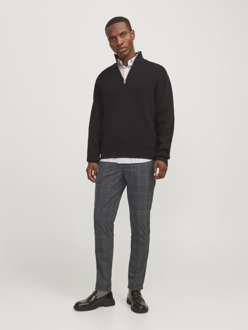 SLIM FIT CHINO TROUSER