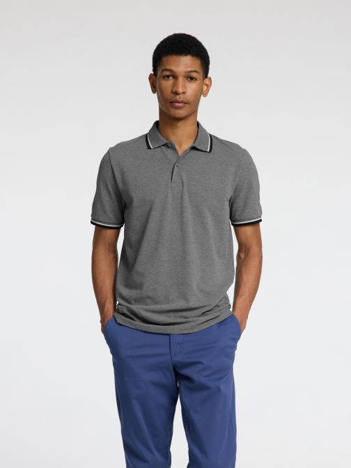 POLO T-SHIRT