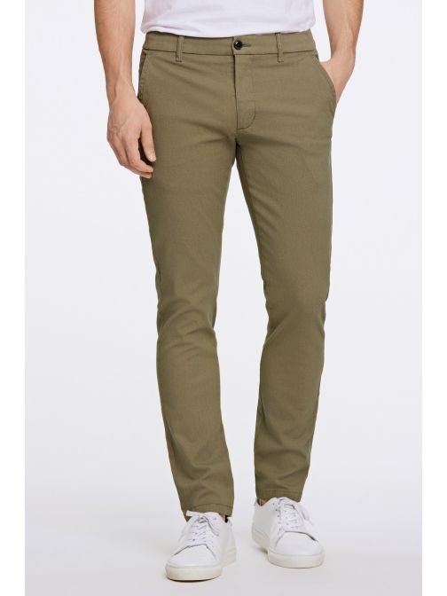 SLIM FIT CHINO NADRÁG 