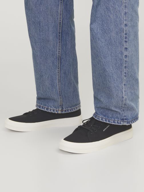 MŰBŐR SNEAKER