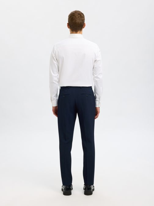 SLIM FIT ÖLTÖNYNADRÁG