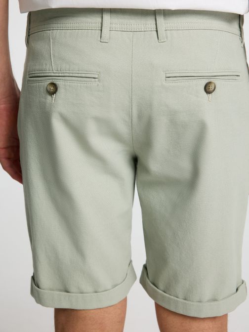 SLIM FIT SHORTS