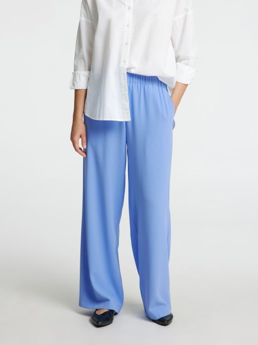 KLASSZIKUS BŐ SZÁRÚ NADRÁG