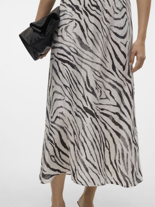 BOKÁIG ÉRŐ MINTÁS SZOKNYA 