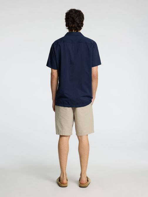 REGULAR FIT ING 