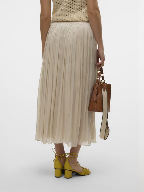 BOKÁIG ÉRŐ SZOKNYA 