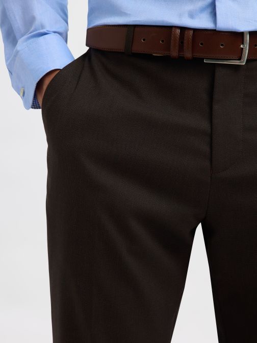 SLIM FIT ÖLTÖNYNADRÁG