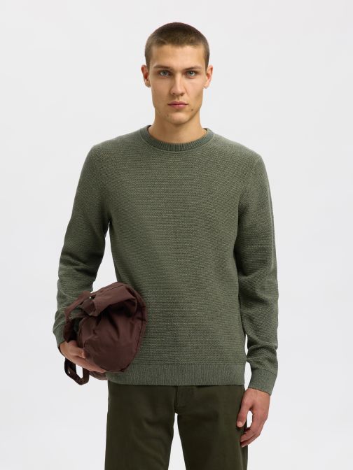 KNITTED PULLOVER