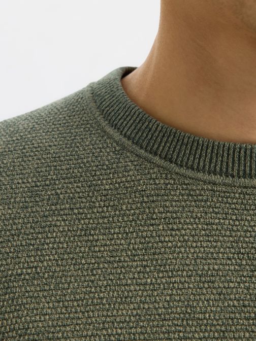 KNITTED PULLOVER