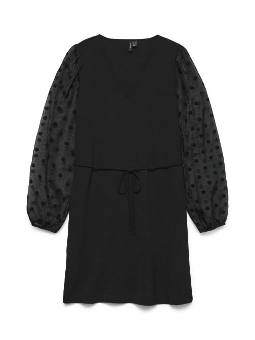 V-NYAKÚ RÖVID RUHA 