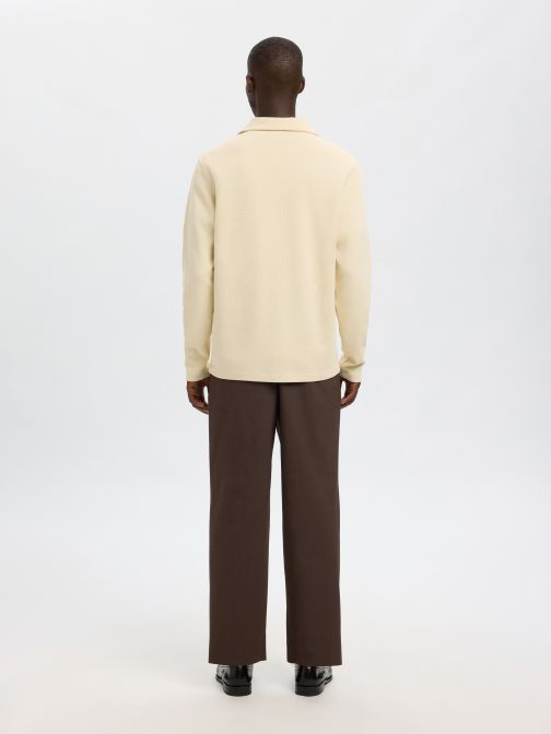 HALF ZIPPED PULLOVER