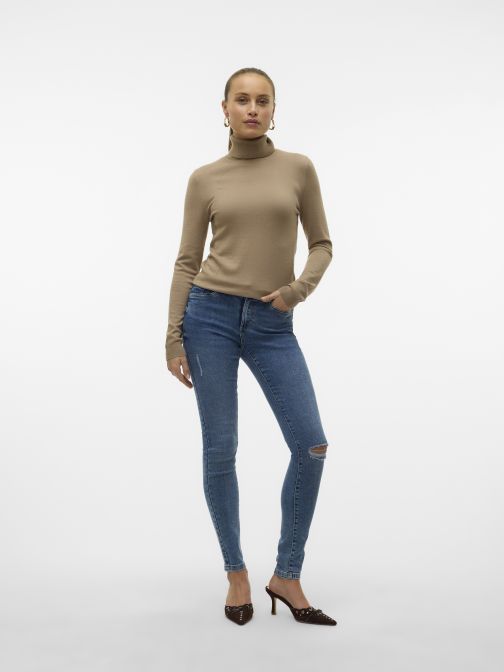 HOSSZÚ UJJÚ GARBÓ 