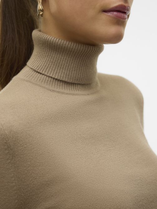 HOSSZÚ UJJÚ GARBÓ 