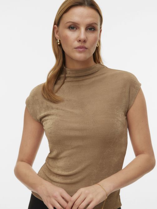 GARBÓ NYAKÚ KÖTÖTT TOP 