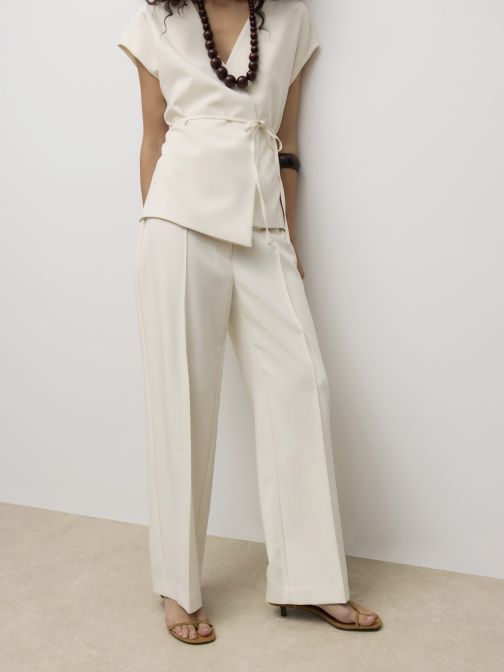 EGYENES SZÁRÚ NADRÁG 