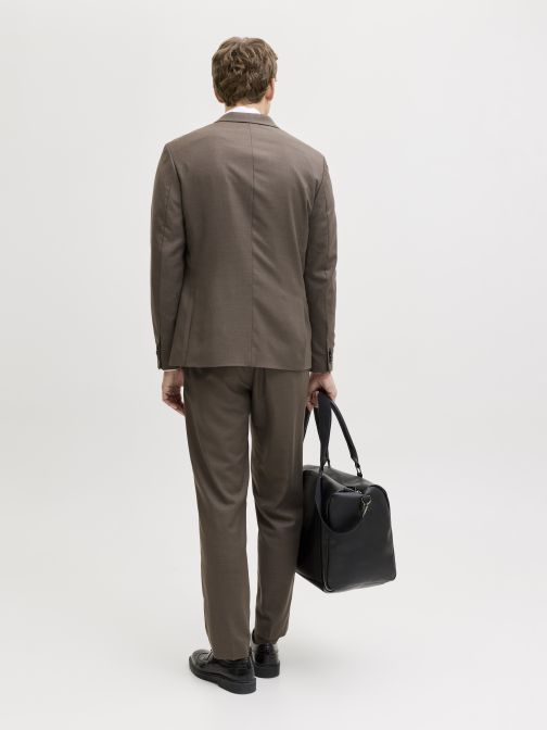 SLIM FIT ÖLTÖNYZAKÓ