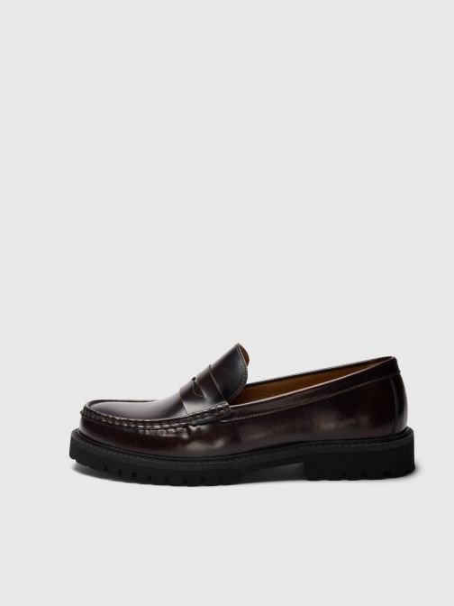 LEATHER LOAFER