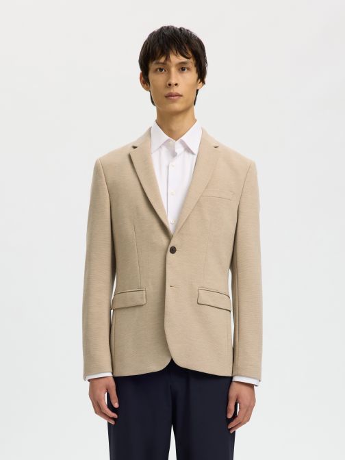 SLIM FIT ÖLTÖNYZAKÓ 