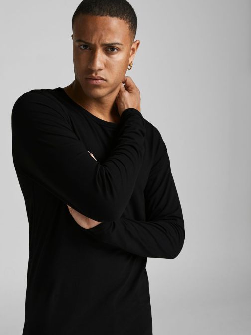 O-NYAKÚ HOSSZÚ UJJÚ PÓLÓ