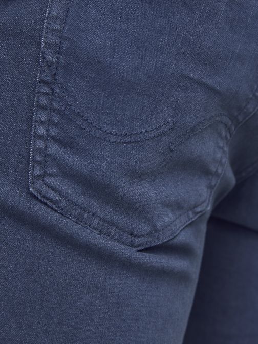 SLIM FIT DENIM JEANS