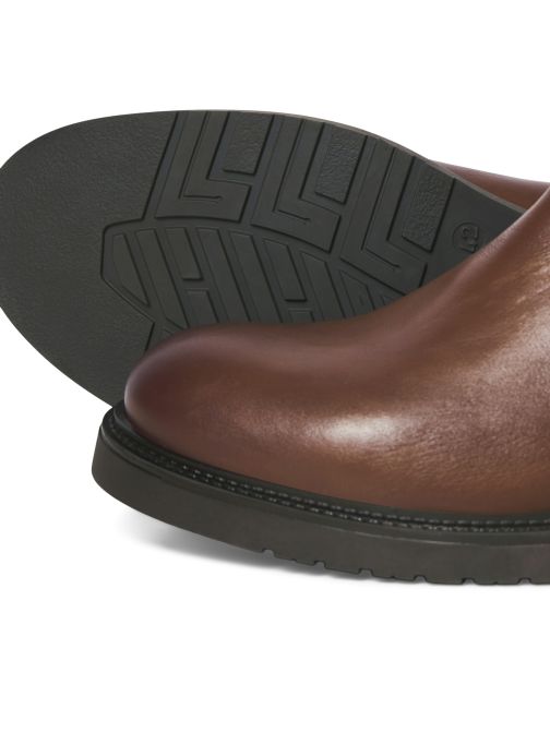 LEATHER CHELSEA BOOT