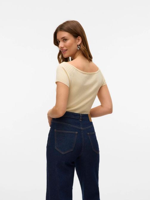 NYITOTT VÁLLÚ FELSŐ 