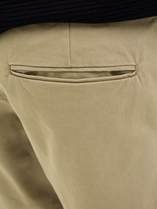 CHINO RÖVIDNADRÁG ÖVVEL 