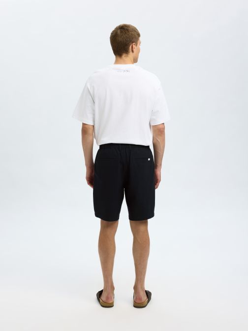REGULAR FIT SHORTS
