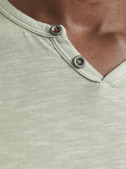 HASÍTOTT NYAKÚ PÓLÓ