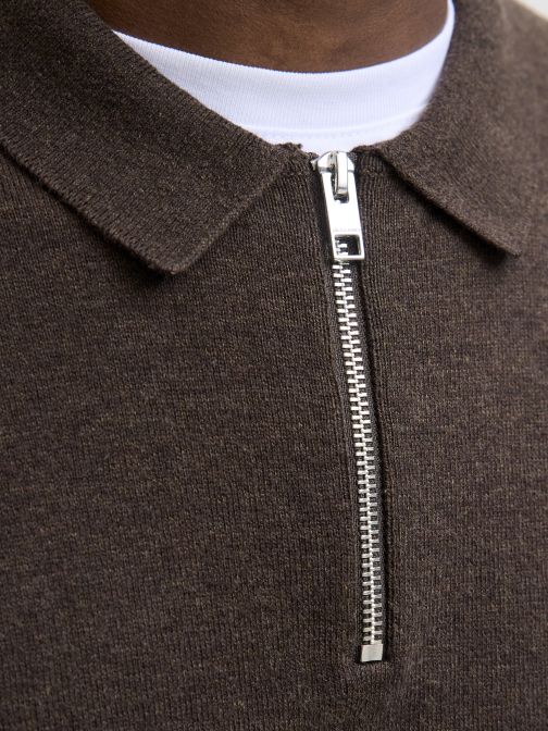 HALF ZIPPED KNITTED POLO