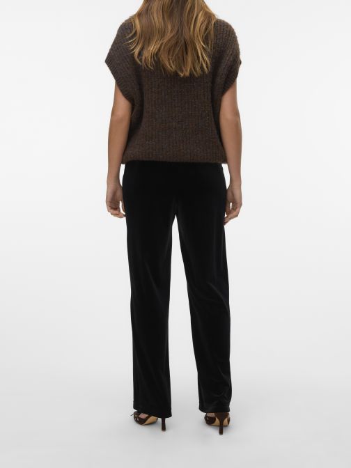 BÁRSONY BŐ SZÁRÚ NADRÁG 