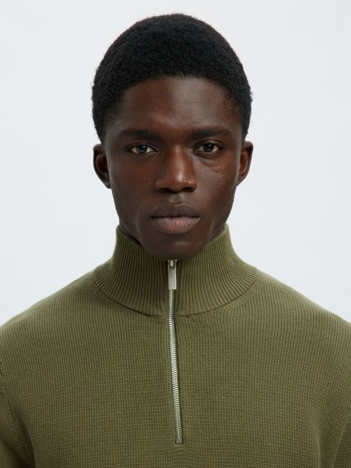 FÉLIG CIPZÁRAS PULÓVER