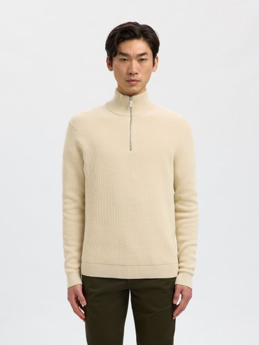 HALF ZIP PULLOVER